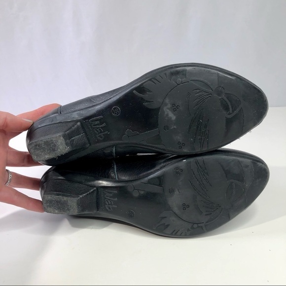 Eric Michael slouchy booties black w/ brass studs - Picture 6 of 11